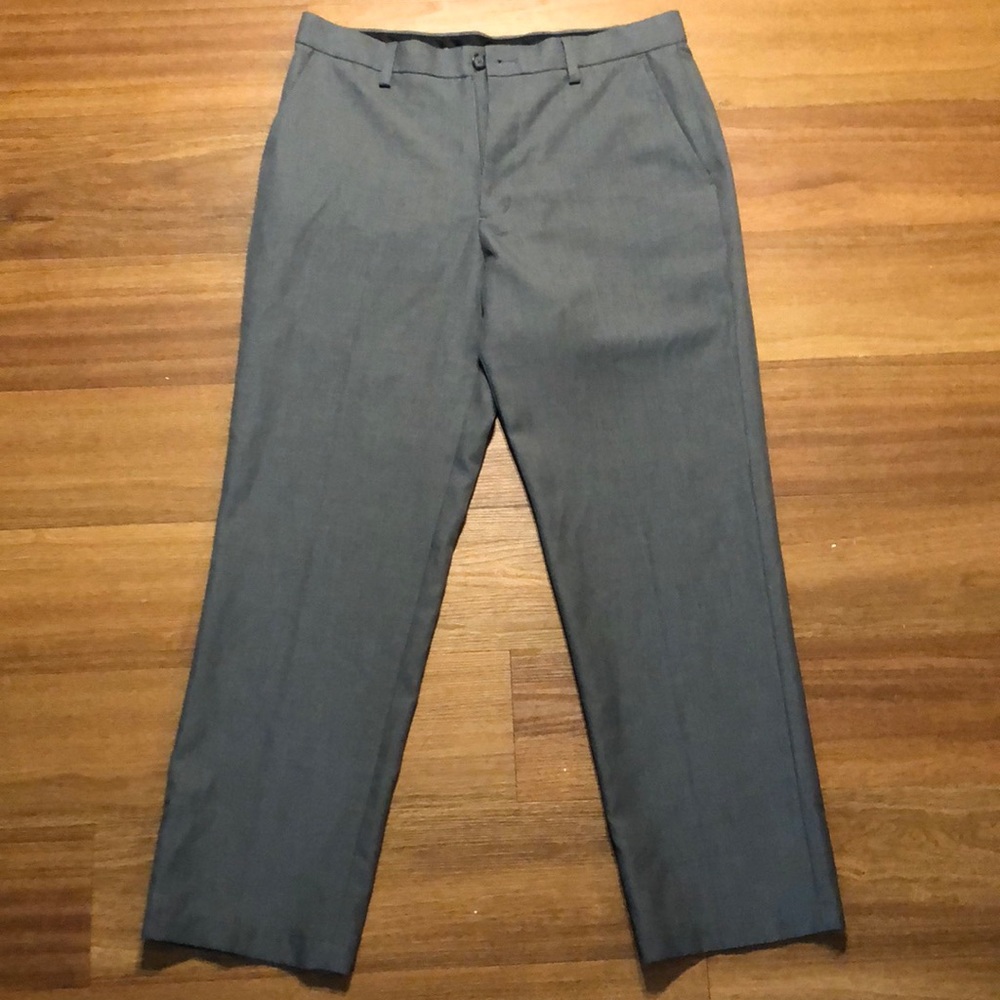 Men’s Greg Norman Gray Dress Pants
